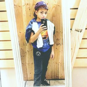 Meet your Posher, Samuel